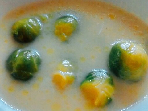 芽キャベツ豆乳スープ